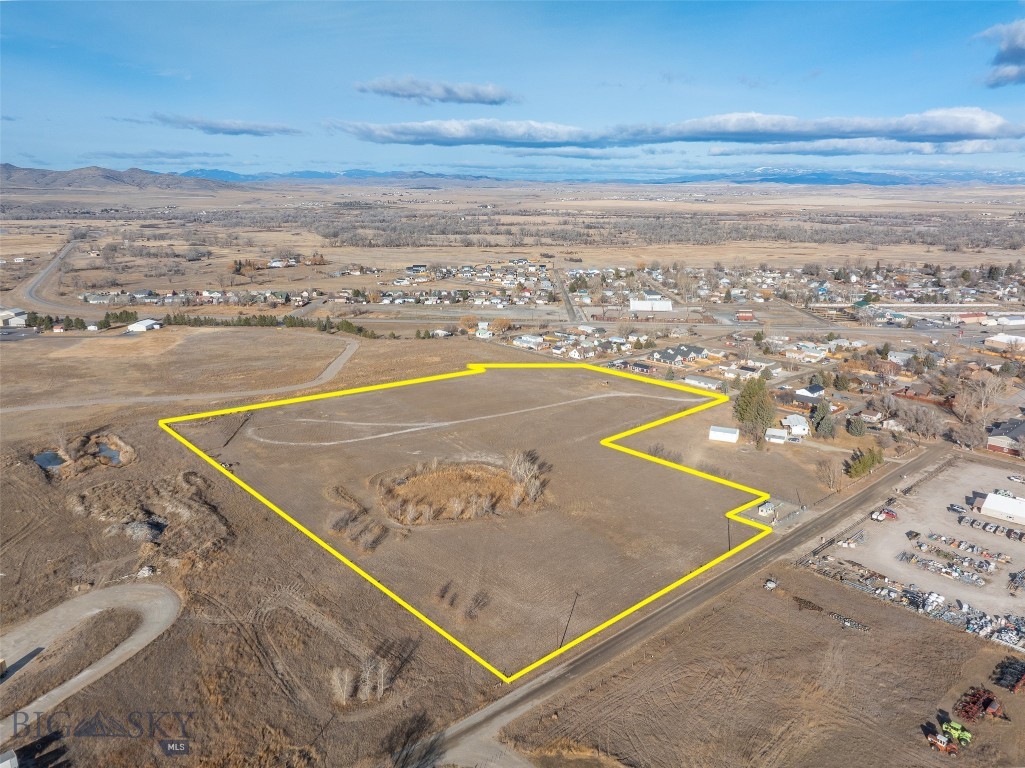 323 W Ivy Street, Three Forks MT 59752