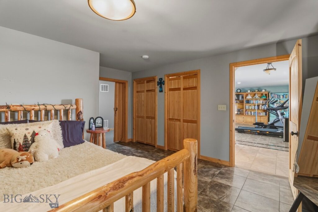 50 Cielo Grande Drive, Pray MT 59047