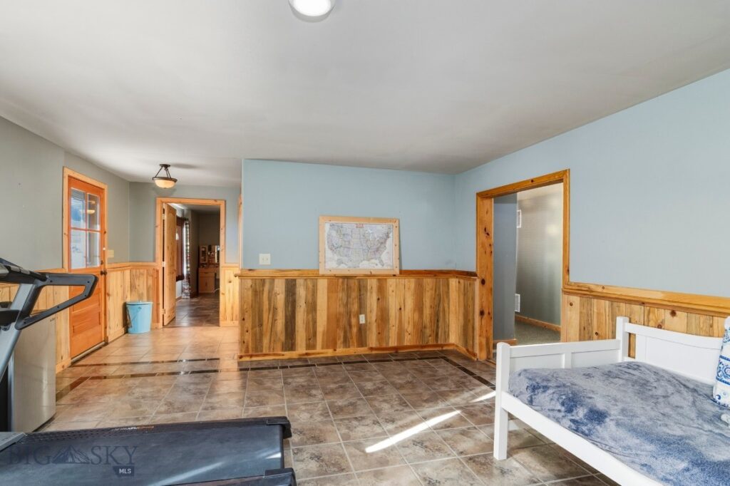 50 Cielo Grande Drive, Pray MT 59047