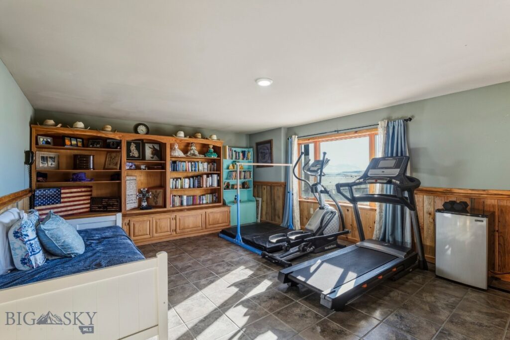 50 Cielo Grande Drive, Pray MT 59047