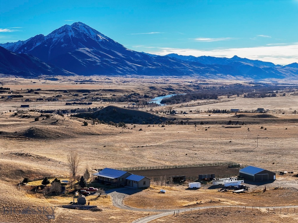 50 Cielo Grande Drive, Pray MT 59047