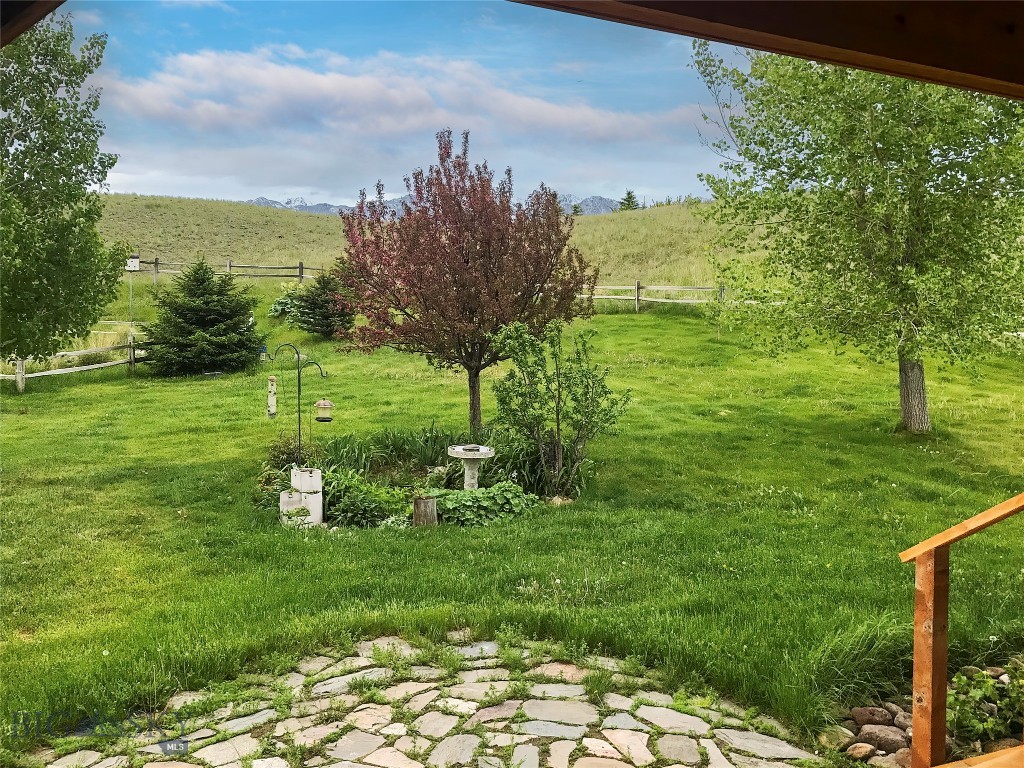 50 Cielo Grande Drive, Pray MT 59047