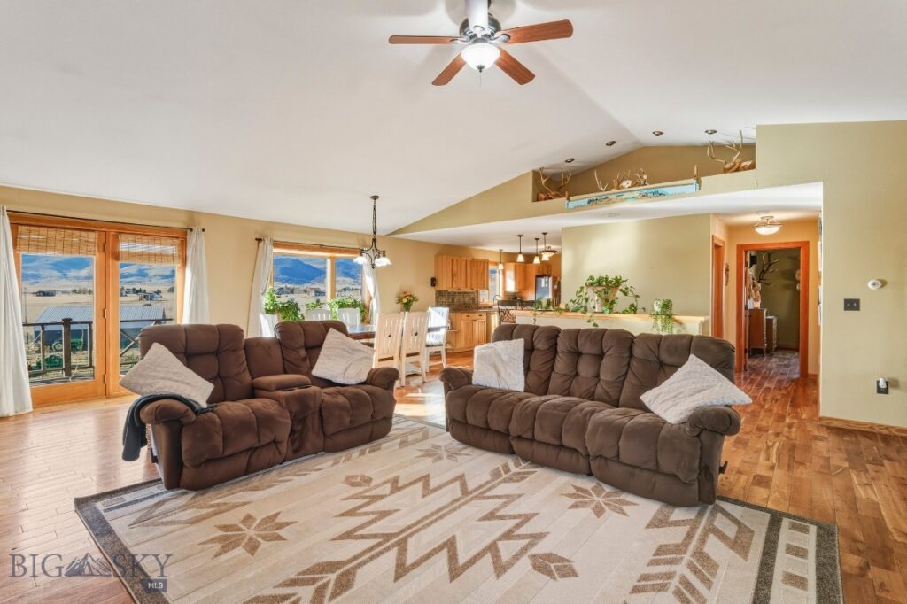 50 Cielo Grande Drive, Pray MT 59047