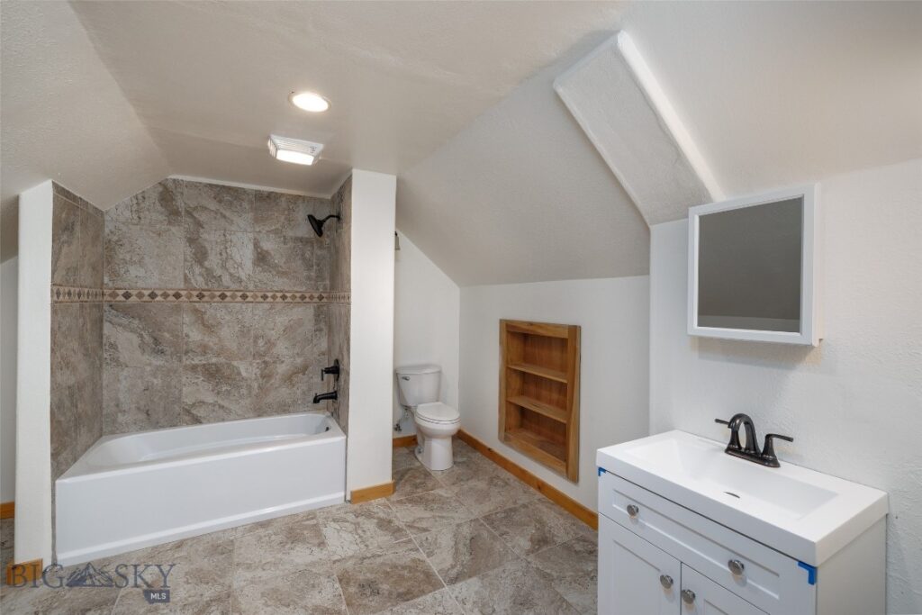 5 Shoshoni Way, Pray MT 59065