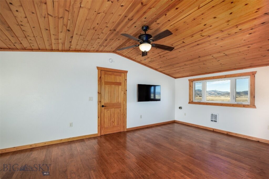 5 Shoshoni Way, Pray MT 59065