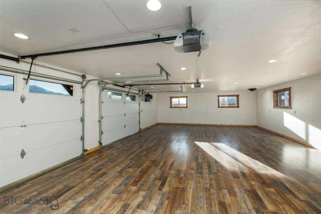 5 Shoshoni Way, Pray MT 59065