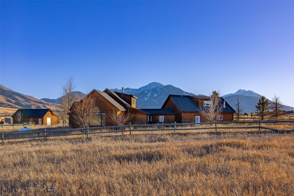 5 Shoshoni Way, Pray MT 59065