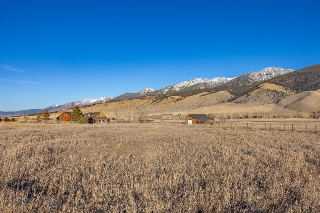 5 Shoshoni Way, Pray MT 59065