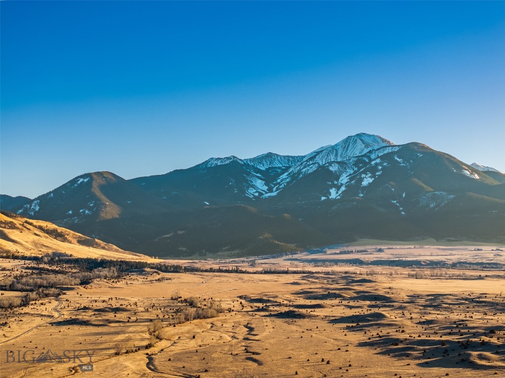 5 Shoshoni Way, Pray MT 59065