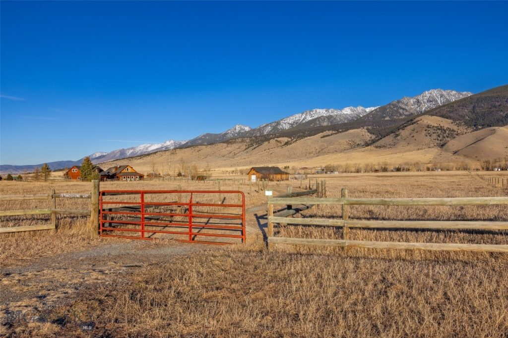 5 Shoshoni Way, Pray MT 59065
