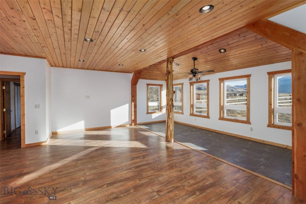 5 Shoshoni Way, Pray MT 59065