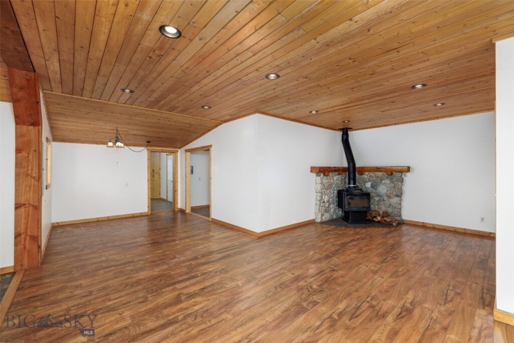 5 Shoshoni Way, Pray MT 59065