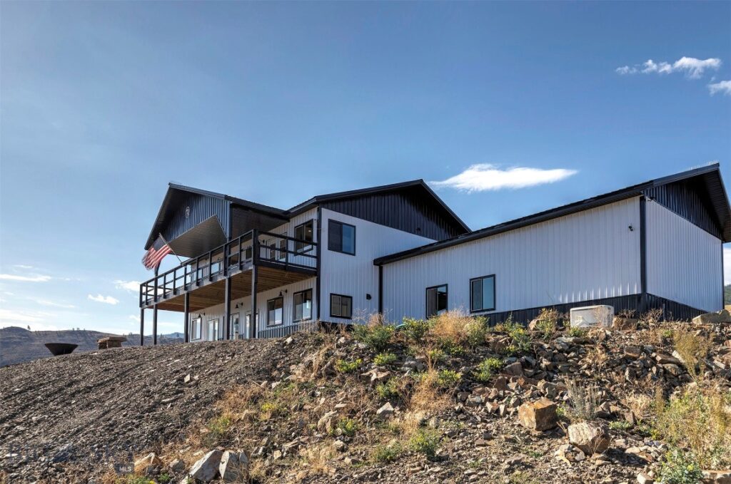 9800 Hwy 200, Dixon MT 59831