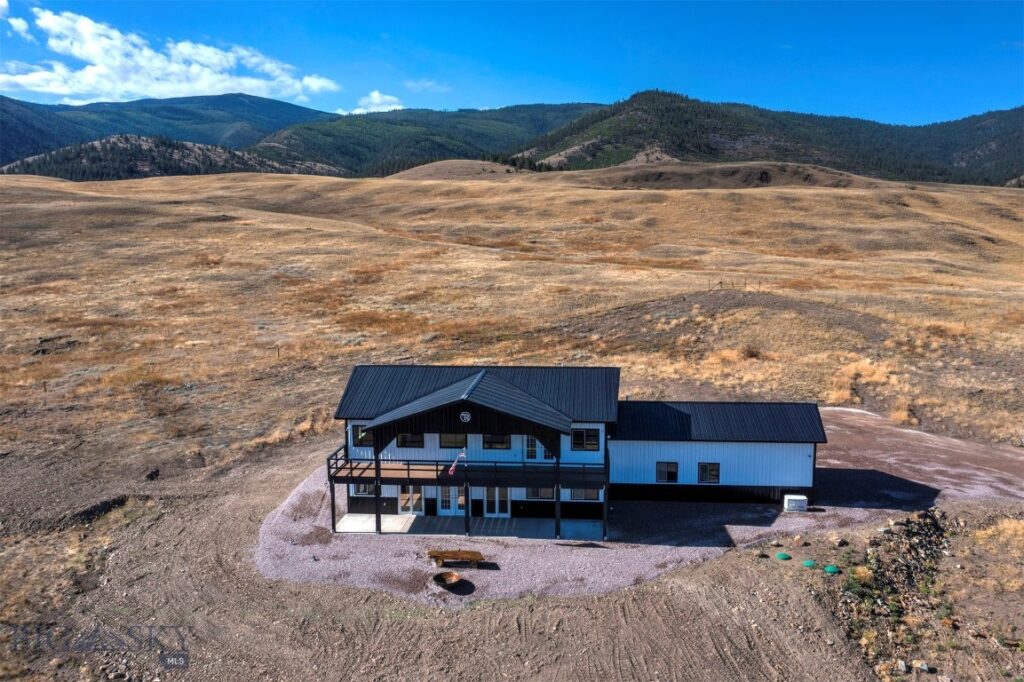 9800 Hwy 200, Dixon MT 59831