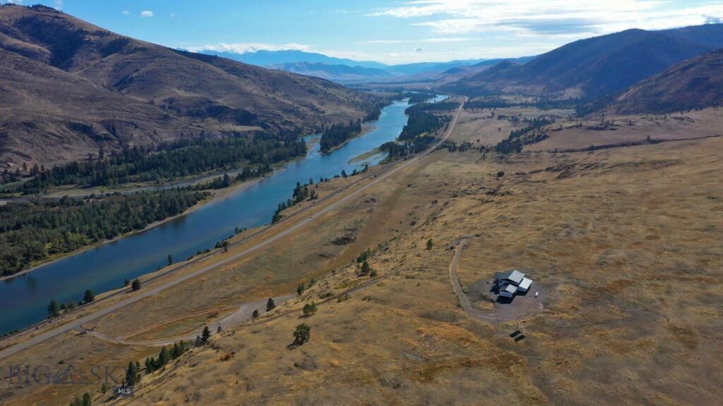 9800 Hwy 200, Dixon MT 59831