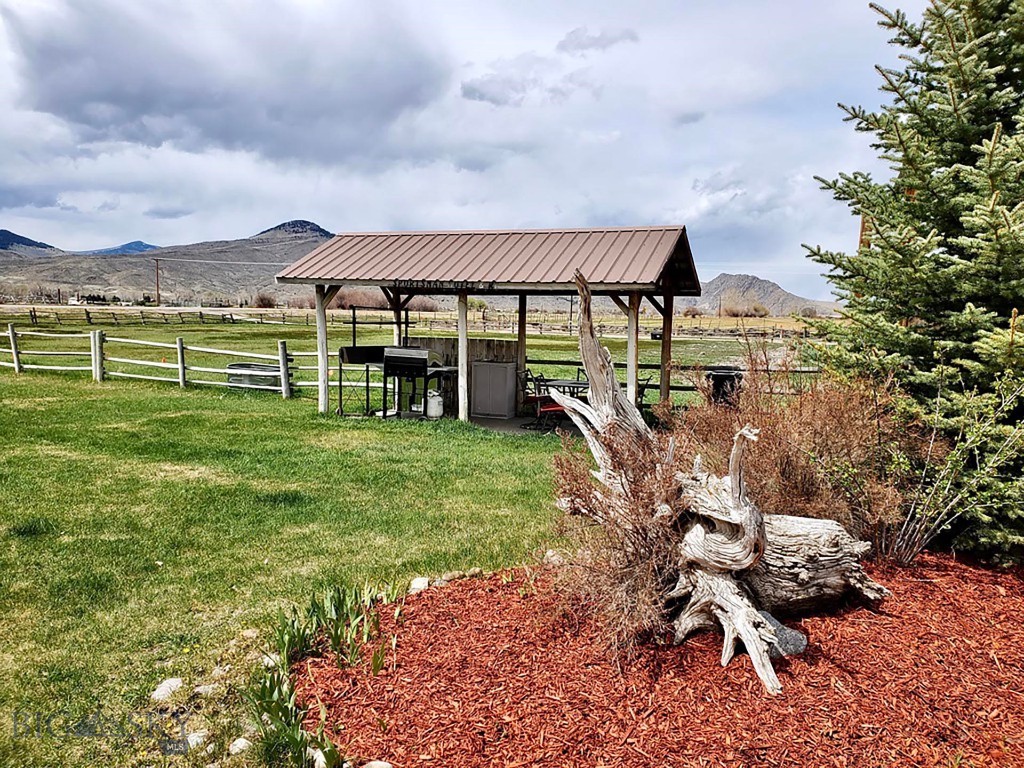 540 Main Street, Melrose MT 59743
