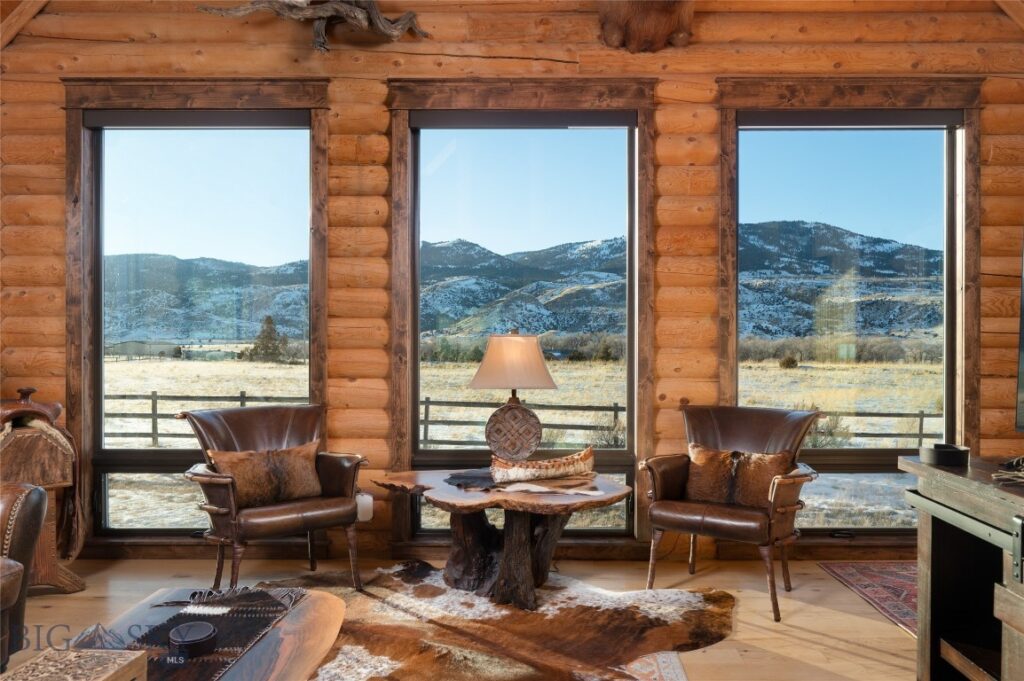 198 E River Road, Emigrant MT 59027