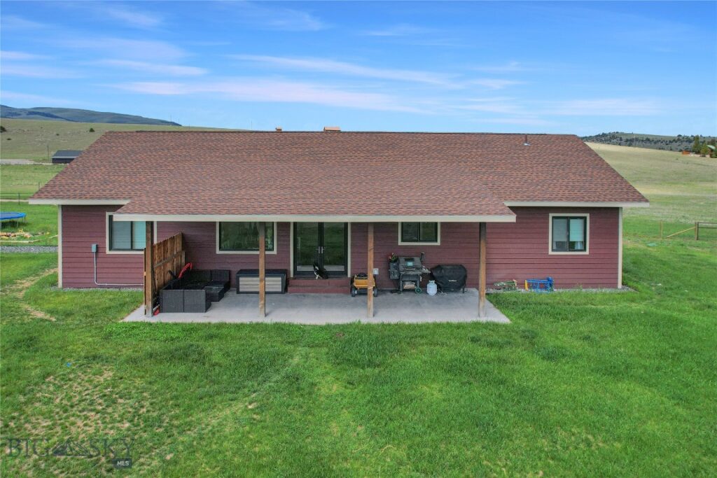 13 Diamondback RD, Ennis MT 59729