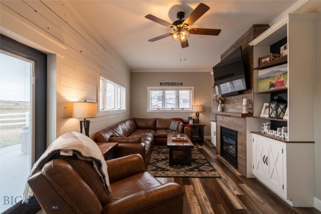 23 Indian Rings Road, Big Timber MT 59011