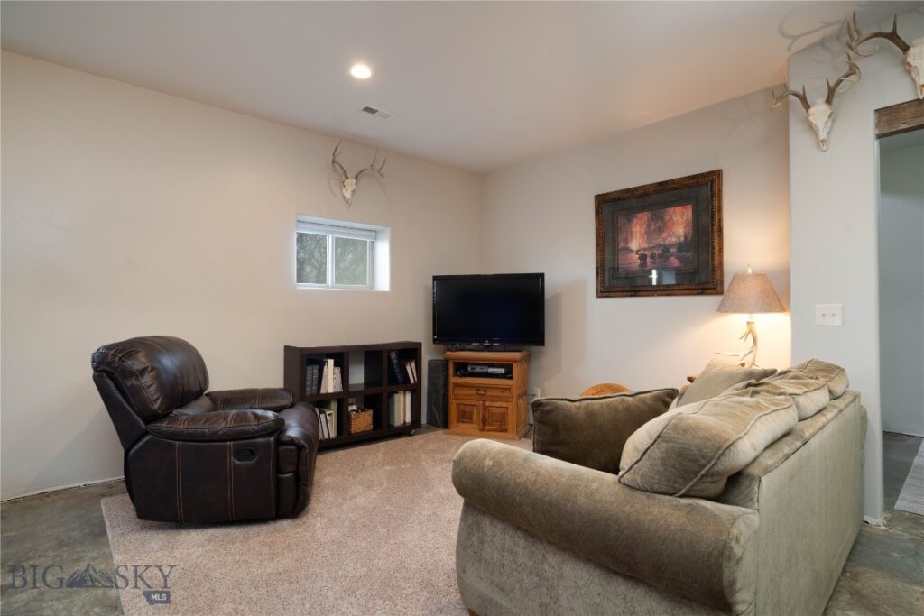 161 Price Road, Three Forks MT 59752