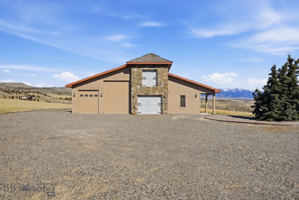 1240 Twin River Cutoff, Manhattan MT 59741