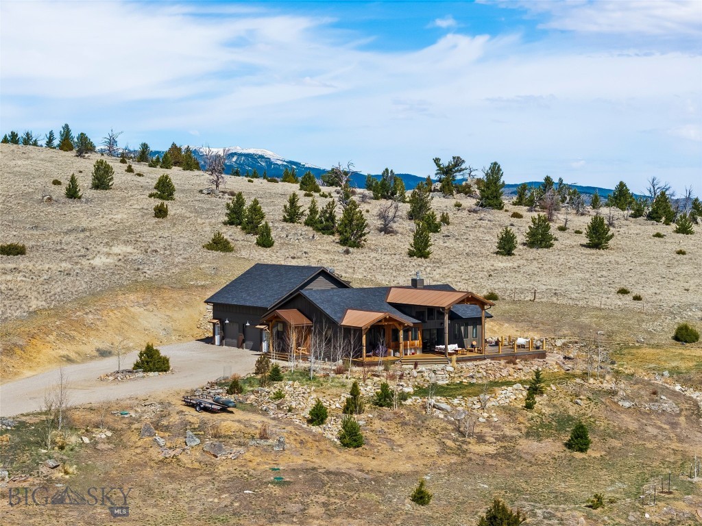 108 Deerfoot Trail, Ennis MT 59729