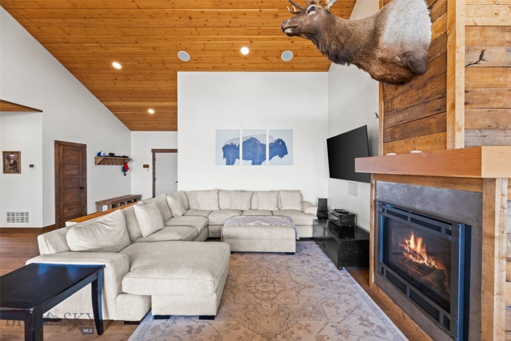 108 Deerfoot Trail, Ennis MT 59729
