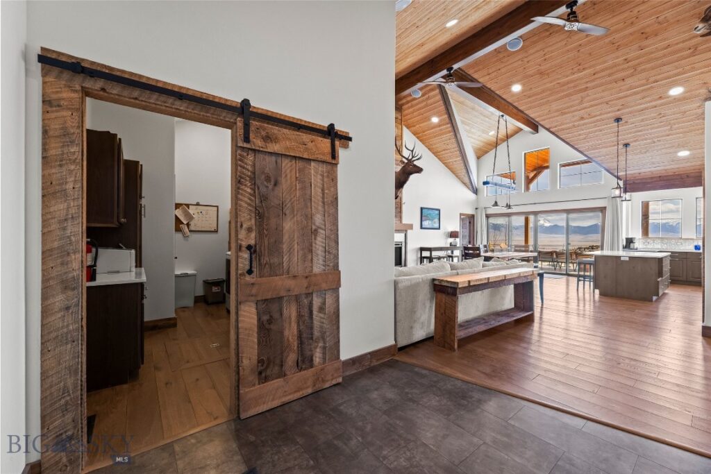 108 Deerfoot Trail, Ennis MT 59729