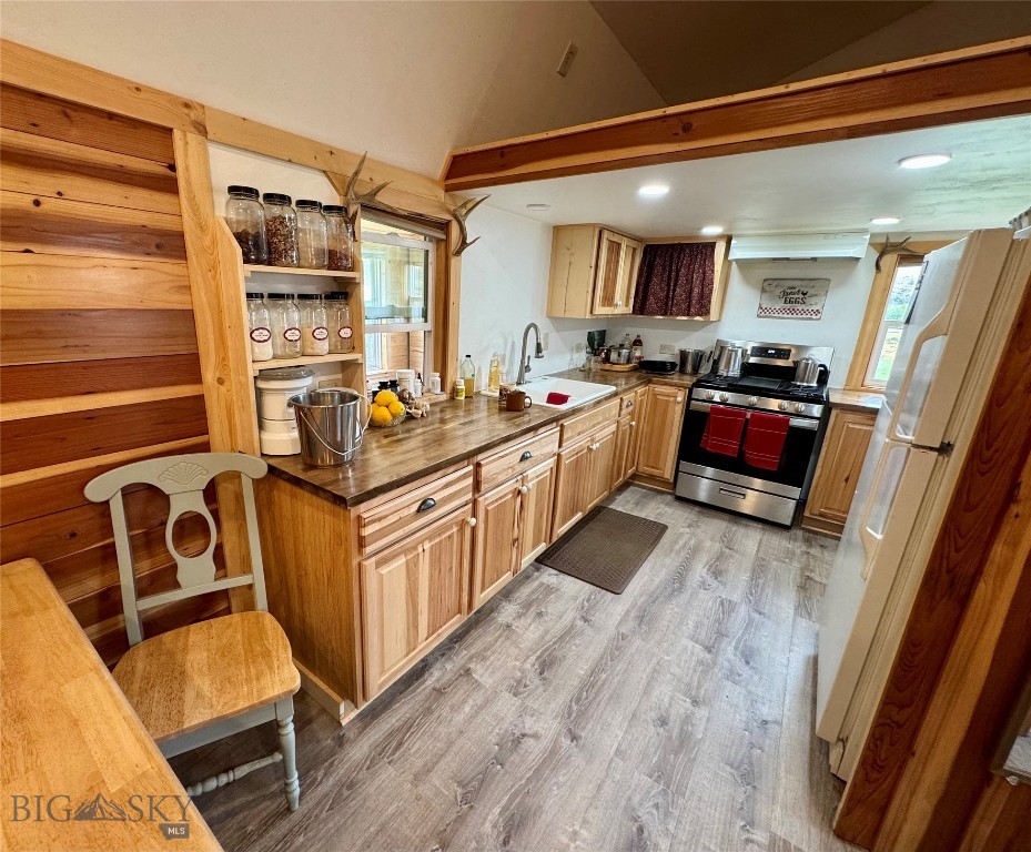 7535 Birch Creek Road, Dillon MT 59732