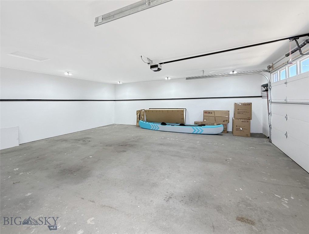231 Axolotl Lakes Road, Ennis MT 59729