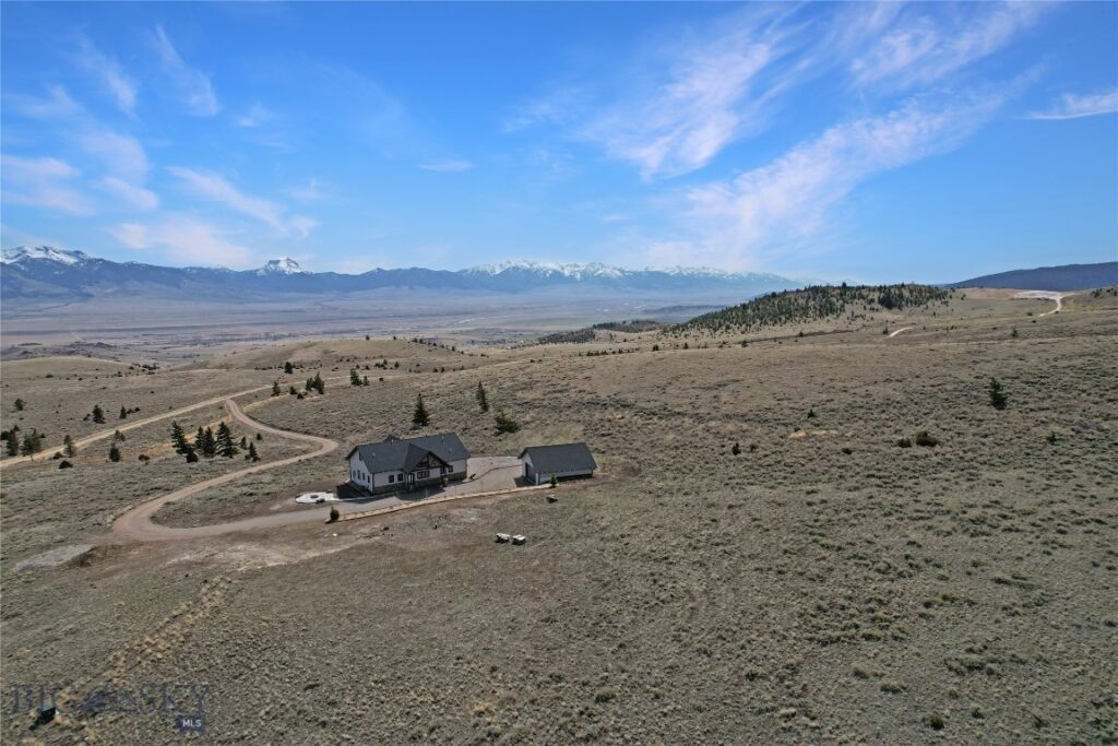231 Axolotl Lakes Road, Ennis MT 59729