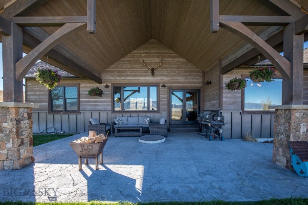 102 Diamondback Road, Ennis MT 59729