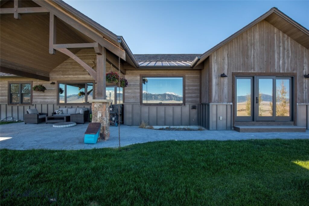 102 Diamondback Road, Ennis MT 59729