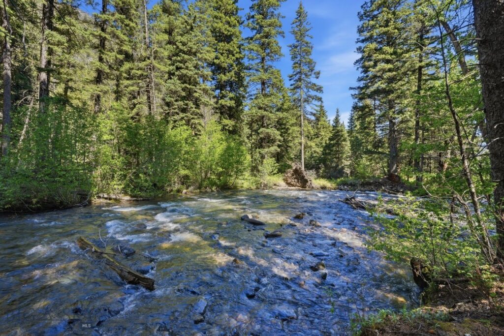 1105 South Boulder Rd, Cardwell MT 59721