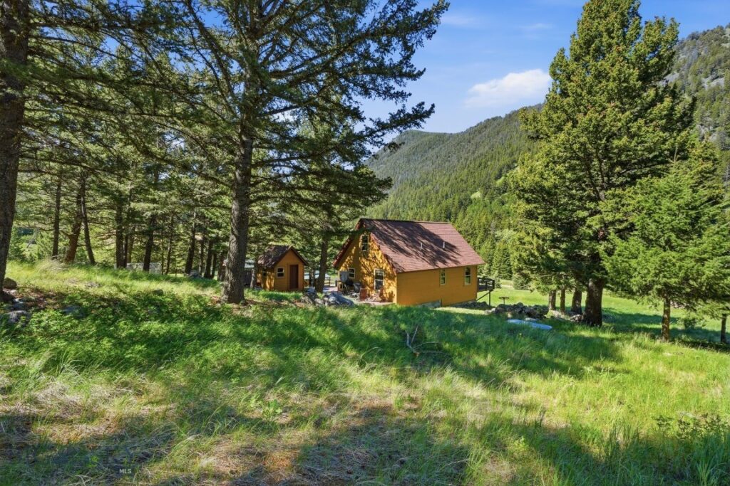 1105 South Boulder Rd, Cardwell MT 59721