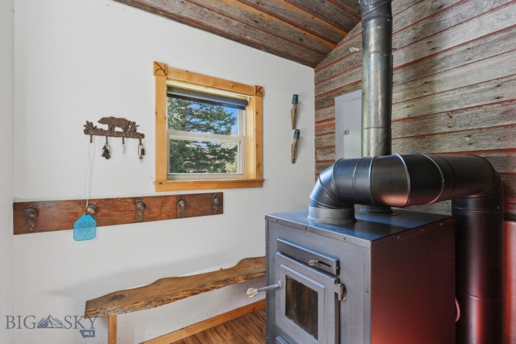 1105 South Boulder Rd, Cardwell MT 59721