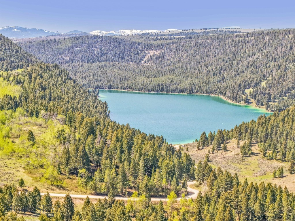 Tbd Lake Trail, Cameron MT 59720