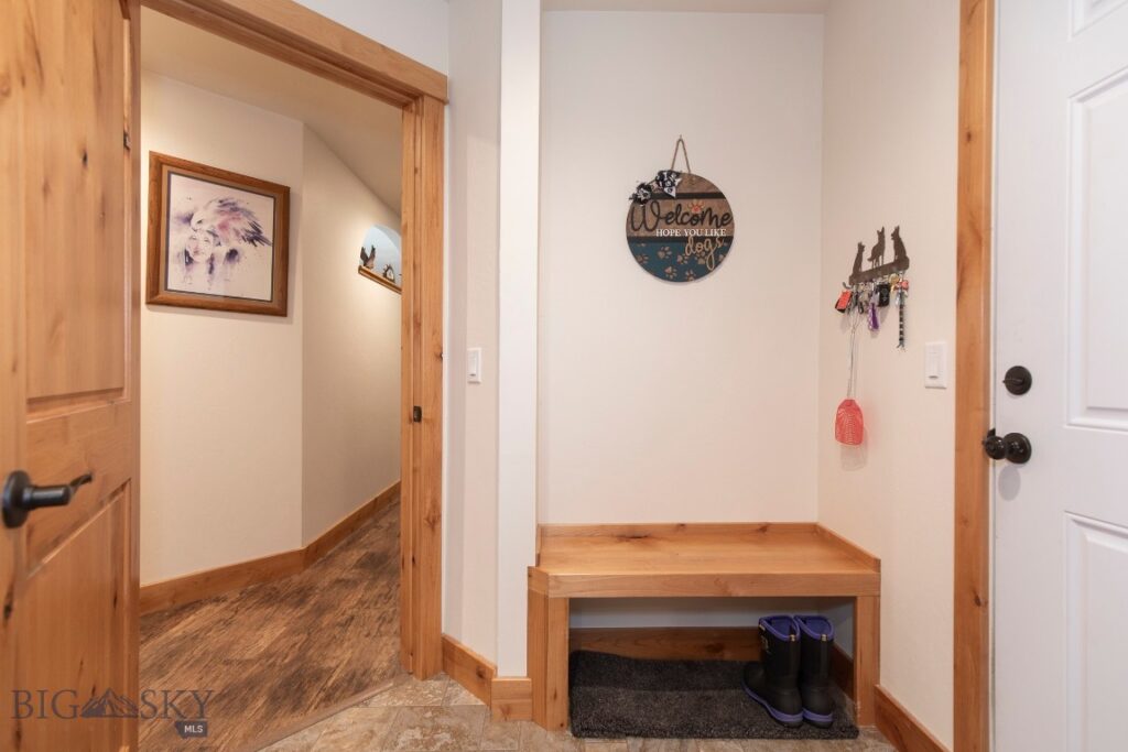 7 Bluebell Road, Three Forks MT 59752