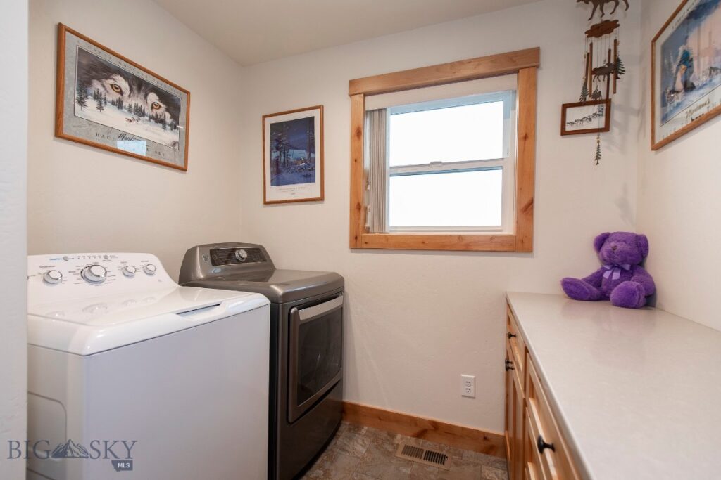 7 Bluebell Road, Three Forks MT 59752