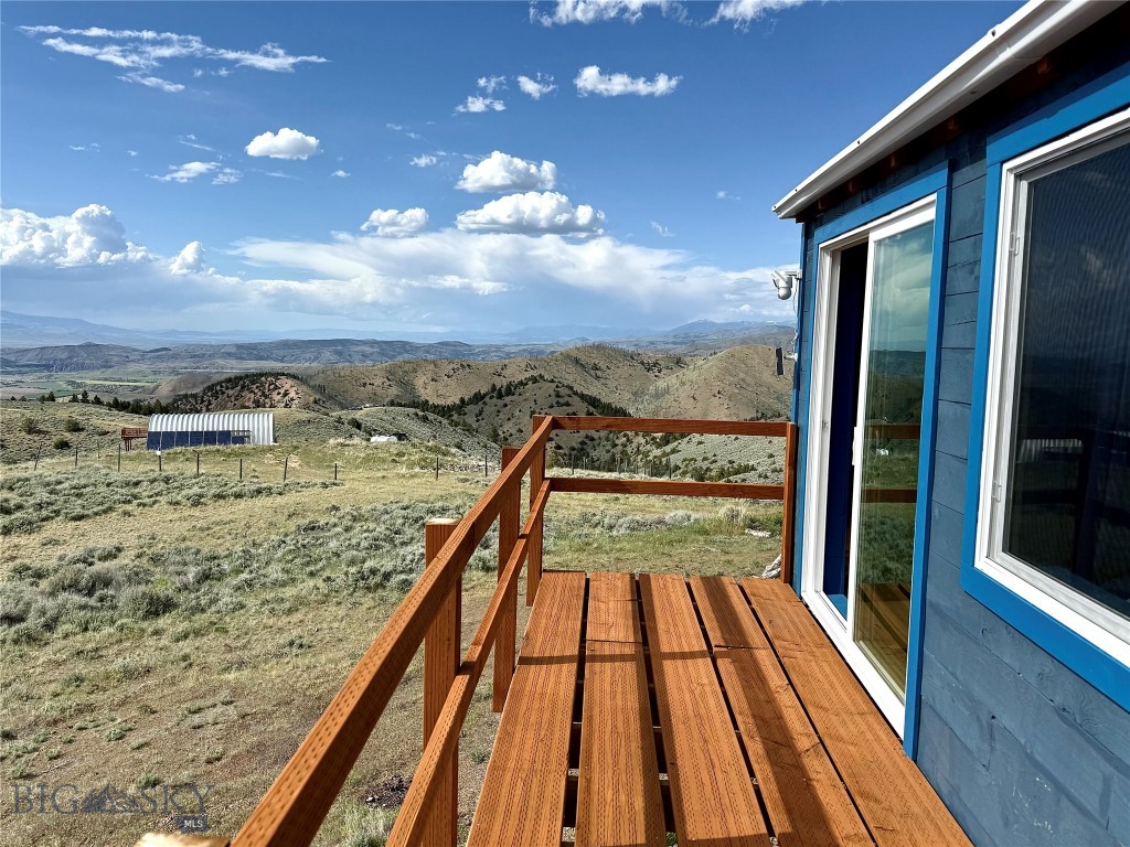 20590 Pole Gulch Road, Three Forks MT 59752