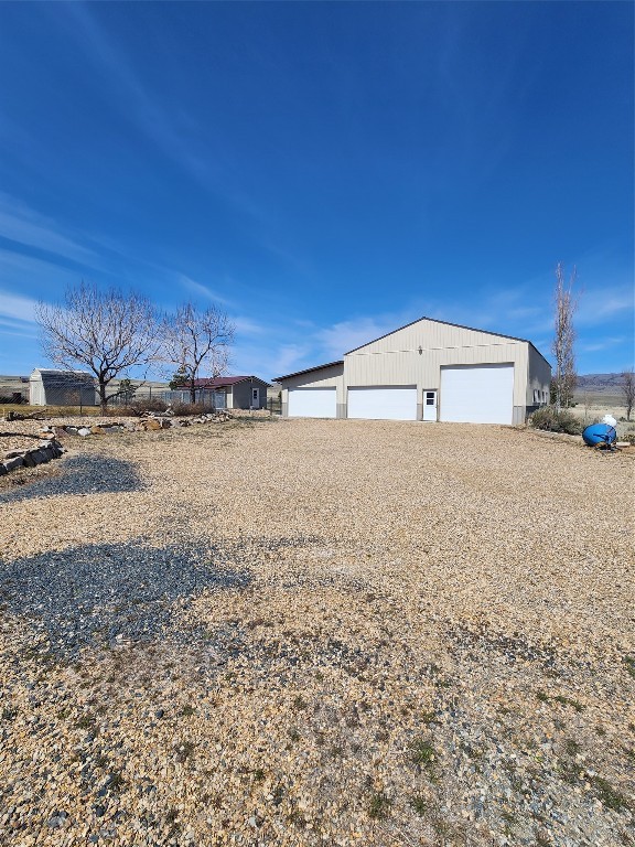 14 Valley View, Twin Bridges MT 59754