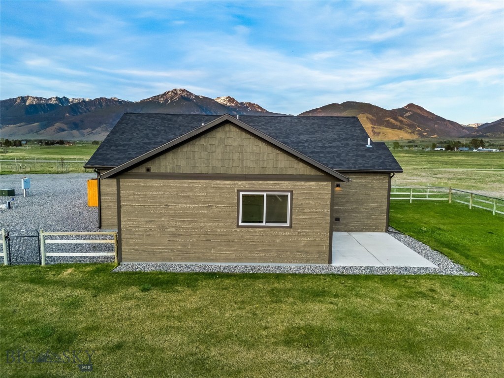 49 Paradise Found Drive, Pray MT 59065