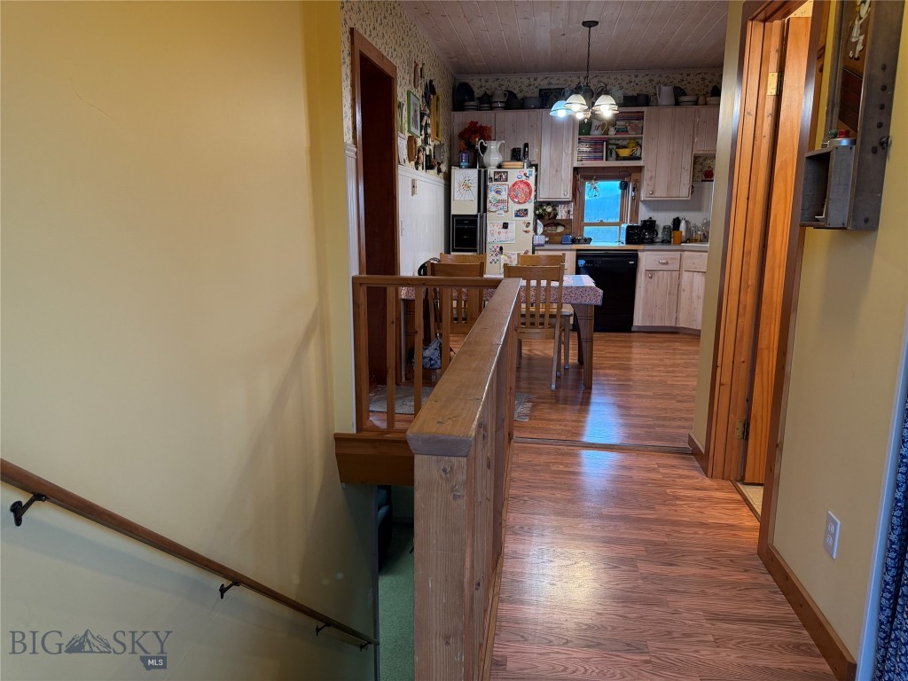 185 Howie, Big Timber MT 59011