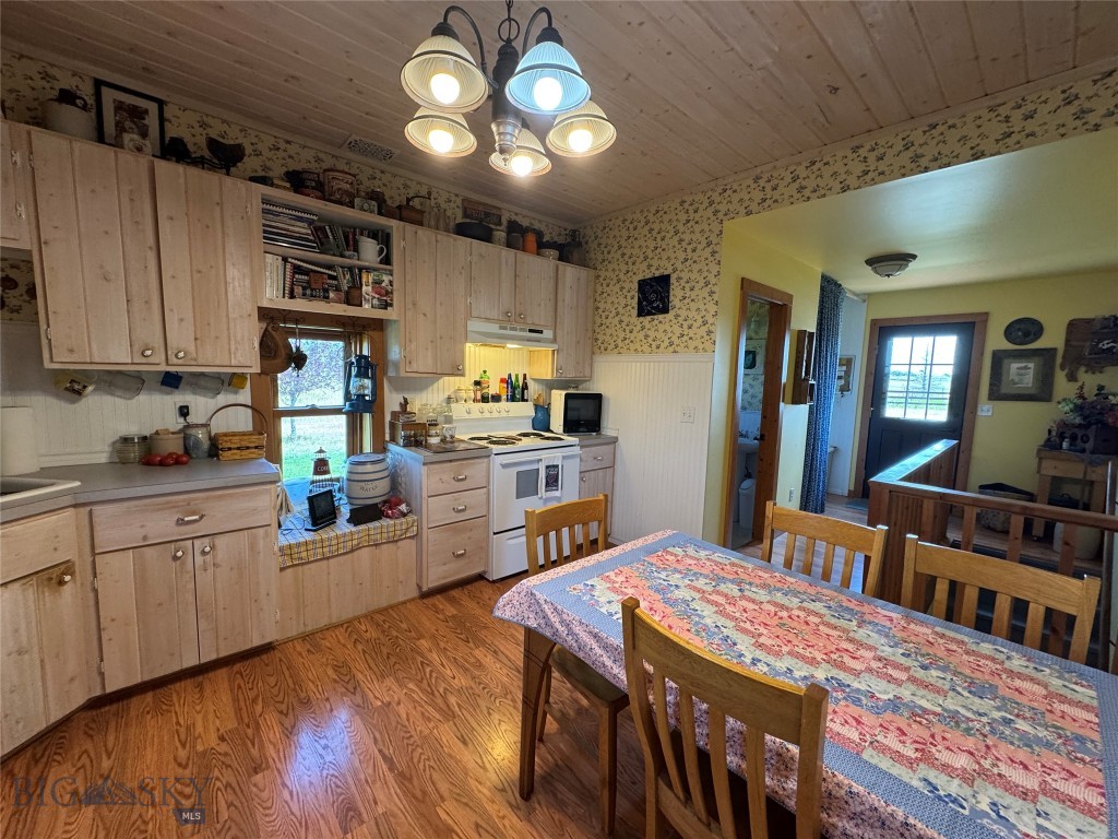 185 Howie, Big Timber MT 59011