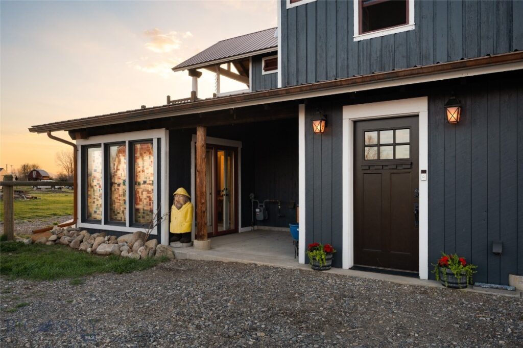 110 Double L, Manhattan MT 59741