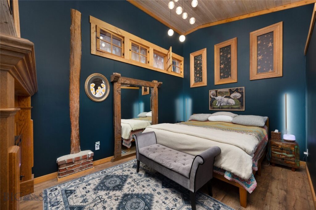 110 Double L, Manhattan MT 59741