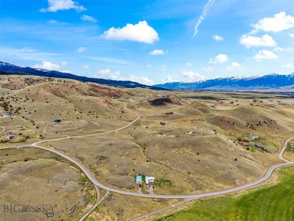 158 Dry Creek Road S, Emigrant MT 59027