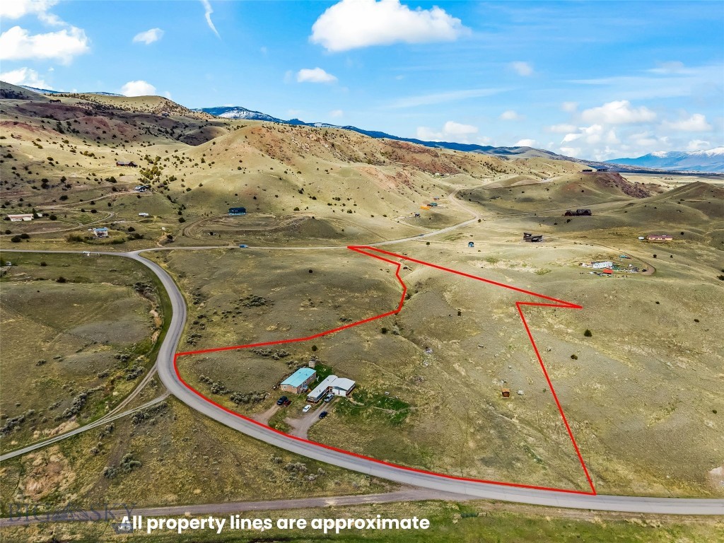 158 Dry Creek Road S, Emigrant MT 59027