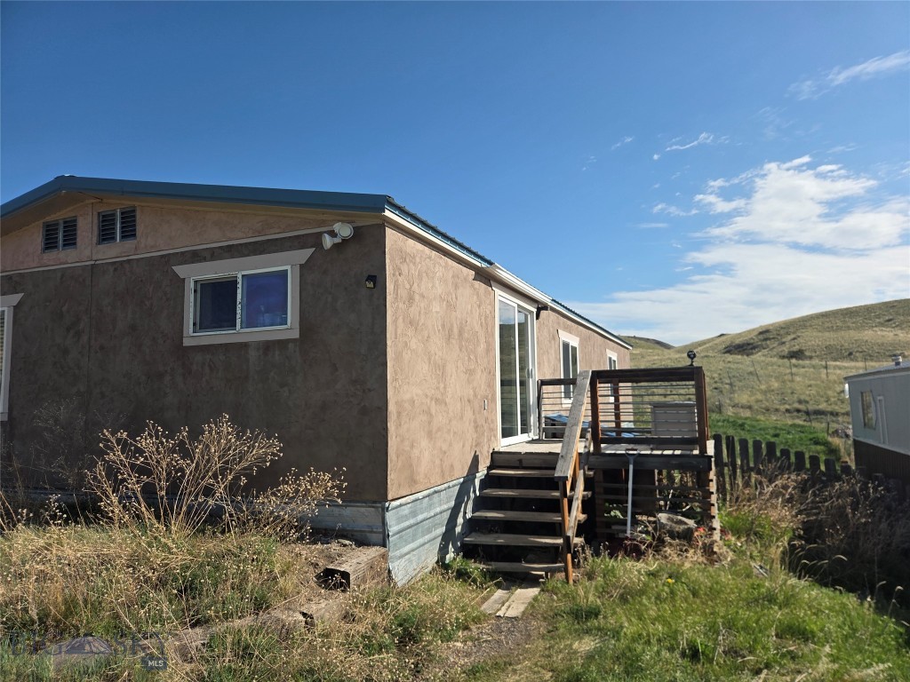158 Dry Creek Road S, Emigrant MT 59027