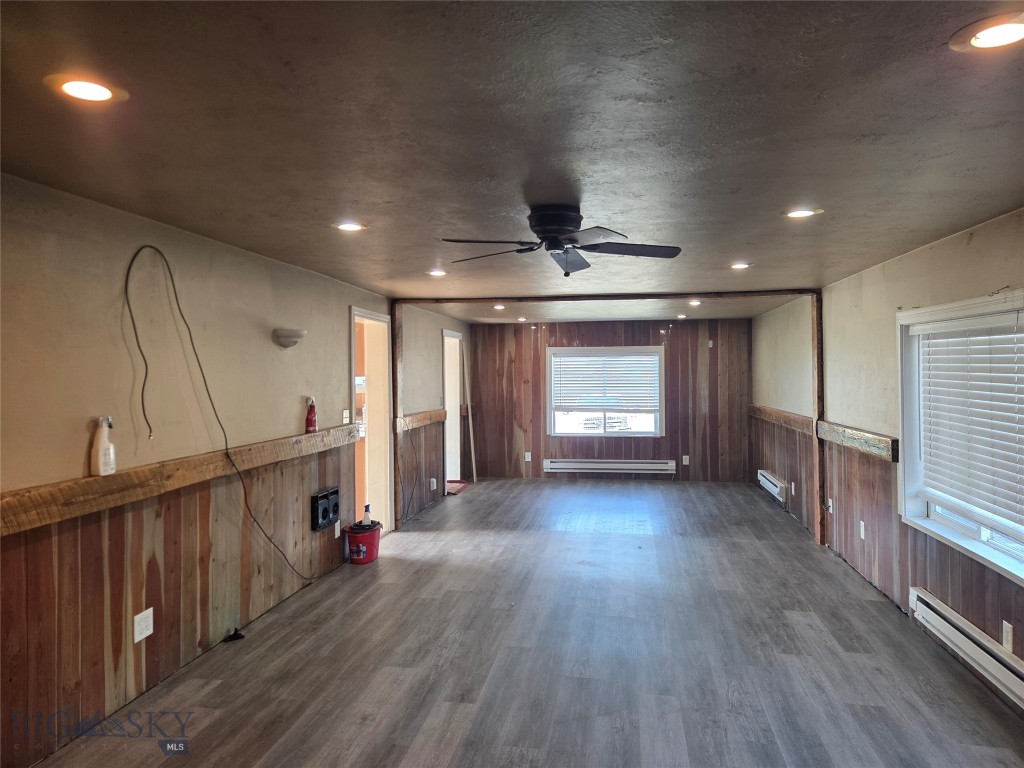 158 Dry Creek Road S, Emigrant MT 59027